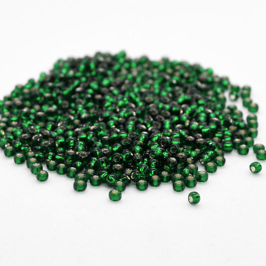 Toho Glass Seed Beads, 11/0 2.2mm, #36 Emerald Green Silver Lined, 7gm approx 730 beads, 0.7mm hole