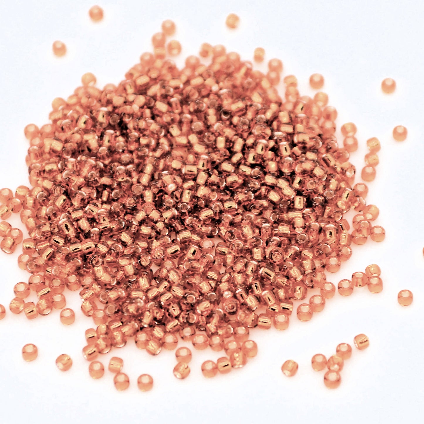 Toho Glass Seed Beads, 11/0 2.2mm, #22C Rich Gold, Silver Lined, 7gm approx 730 beads, 07mm hole
