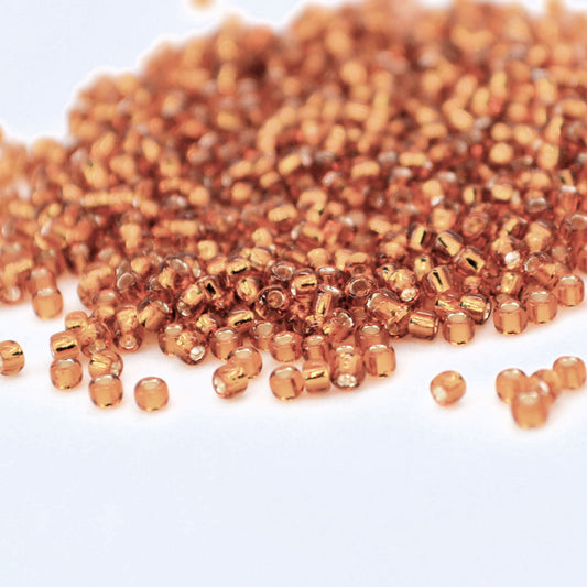 Toho Glass Seed Beads, 11/0 2.2mm, #22C Rich Gold, Silver Lined, 7gm approx 730 beads, 07mm hole