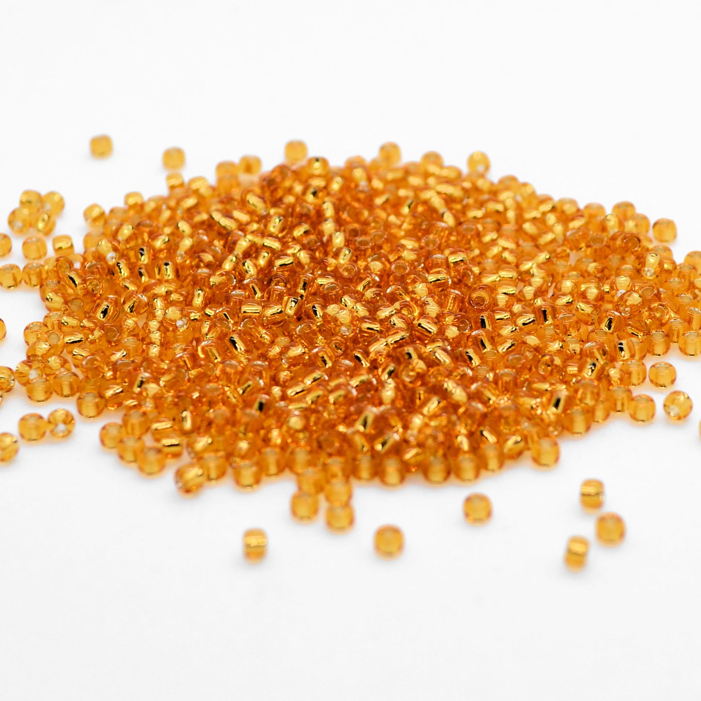 Toho Glass Seed Beads, 11/0 2.2mm, #22 Light Topaz Gold, Silver Lined, 7gm approx 730 beads, 0.7mm hole