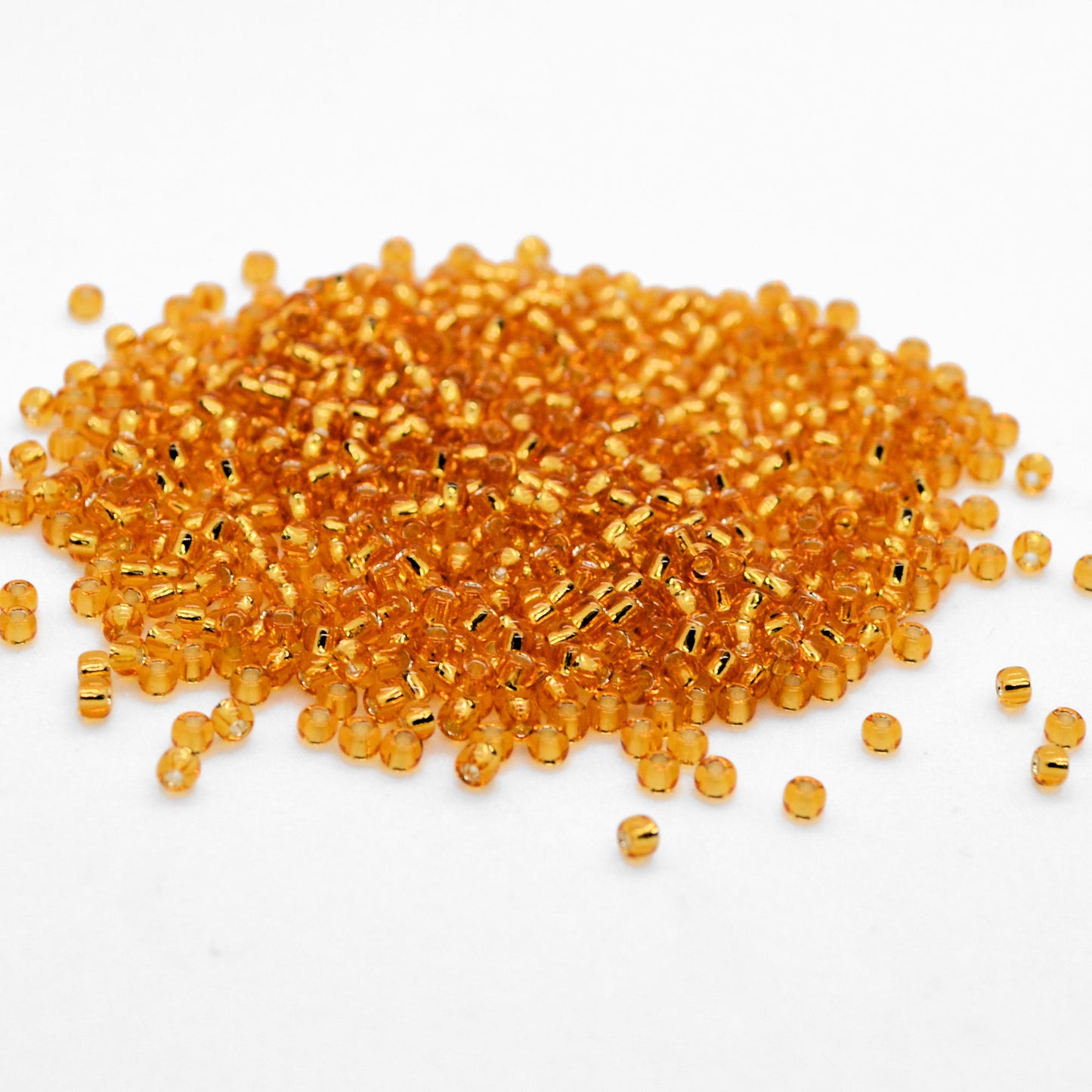 Toho Glass Seed Beads, 11/0 2.2mm, #22 Light Topaz Gold, Silver Lined, 7gm approx 730 beads, 0.7mm hole