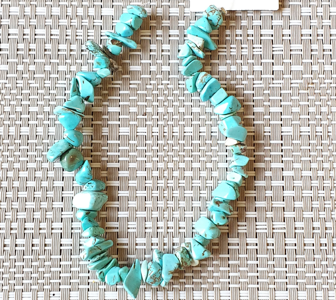 Turquoise Chips Semiprecious Beads Strung 20cm Jewellery Craft