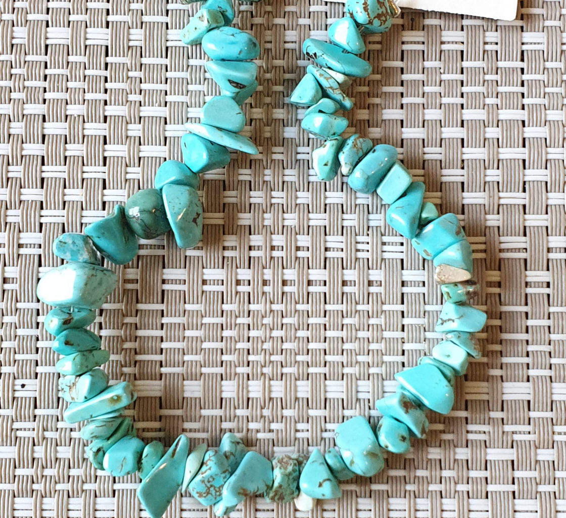 Turquoise Chips Semiprecious Beads Strung 20cm Jewellery Craft