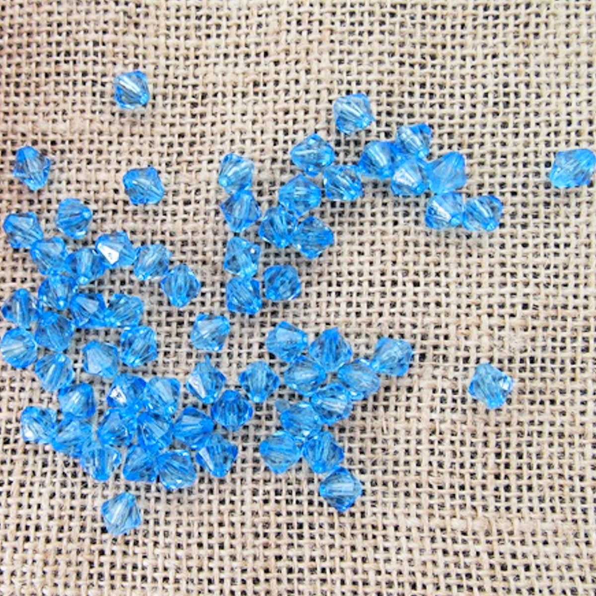 Blue Bicone Acrylic Beads Faceted 8mm, 1.5mm hole, 100x Jewellery making, Crafting