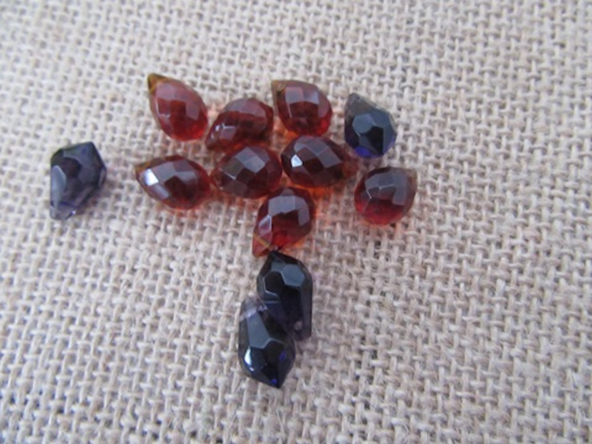 Teardrop Shape, Red Glass Beads, Faceted, Pendants 14mm x 9mm - RED PACK OF 10X, Jewellery Making