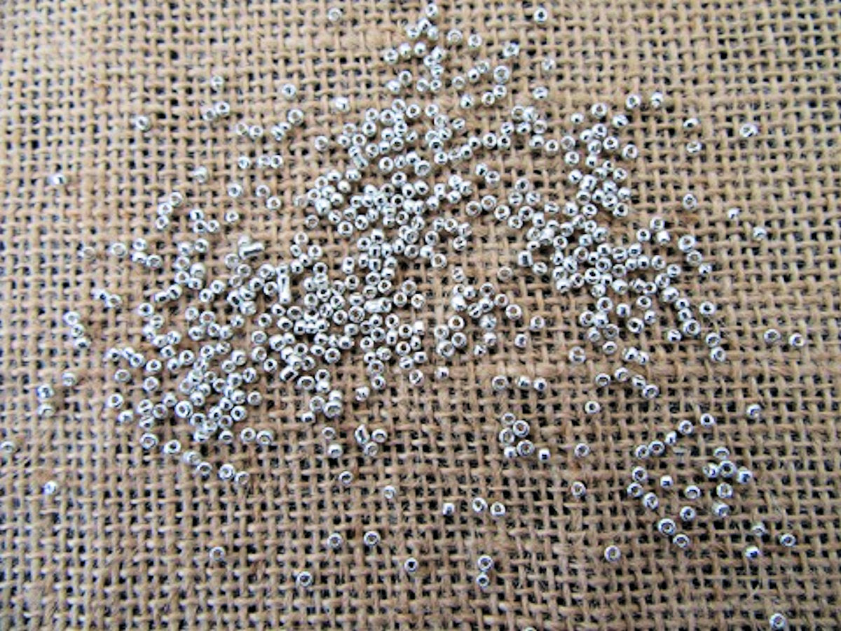 Glass Seed Beads Silver Plated 10/0 2-3mm with 1.0mm hole 20g Jewellery Craft