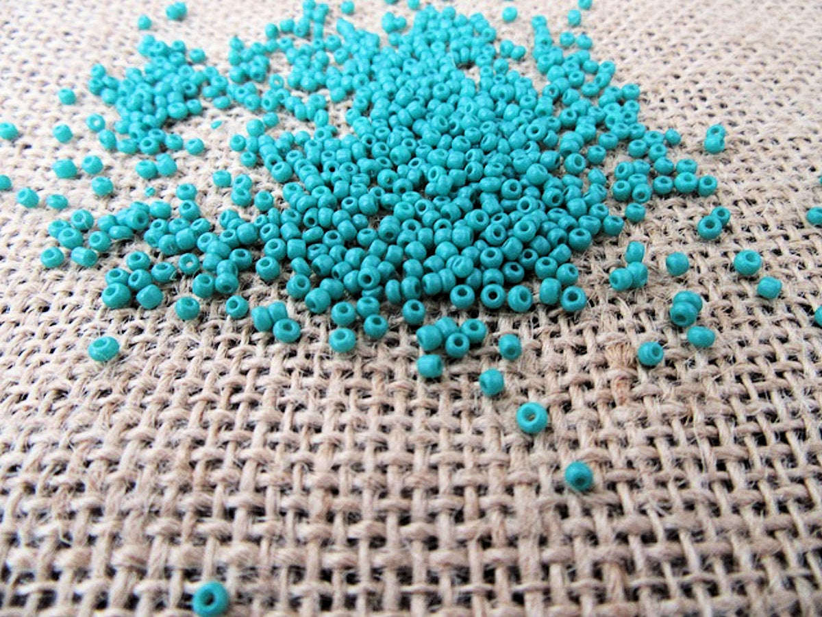 Glass Seed Beads Turquoise Opaque 10/0 2mm bag of 40gm approx 2700 beads