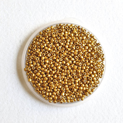 Gold Seed Beads Glass, 3.6mm size 6/0, Metallic Gold, Pack of 60gm, Jewellery Making, Beading, Craft