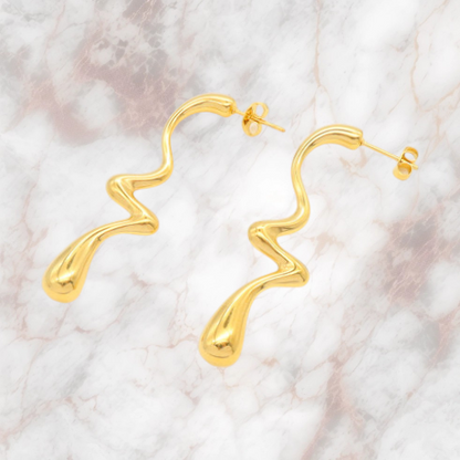 Twisted teardrops earrings in 18K gold Stainless Steel
