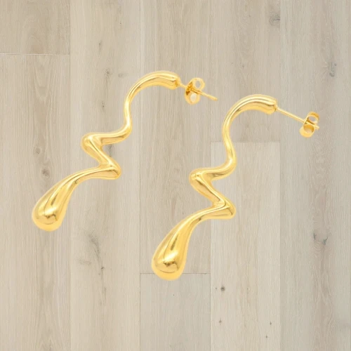 Elegant Wavy Drop Statement Earrings 18K Gold