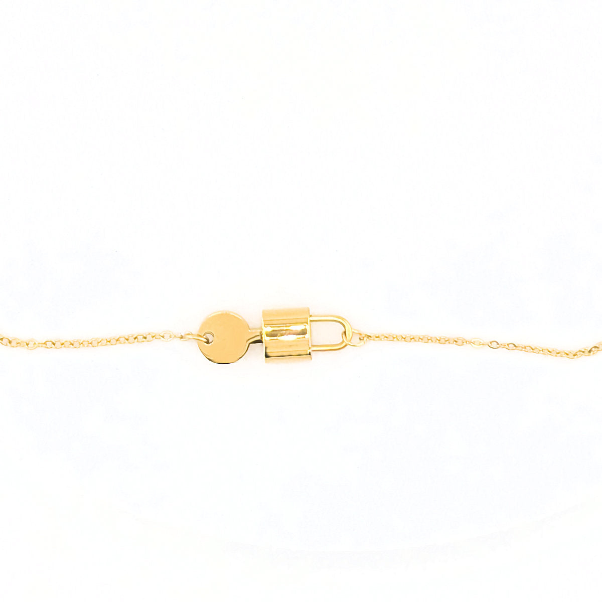 detail of Padlock gold necklace, 18K gold plated stainless steel