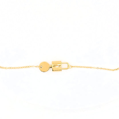 detail of Padlock gold necklace, 18K gold plated stainless steel