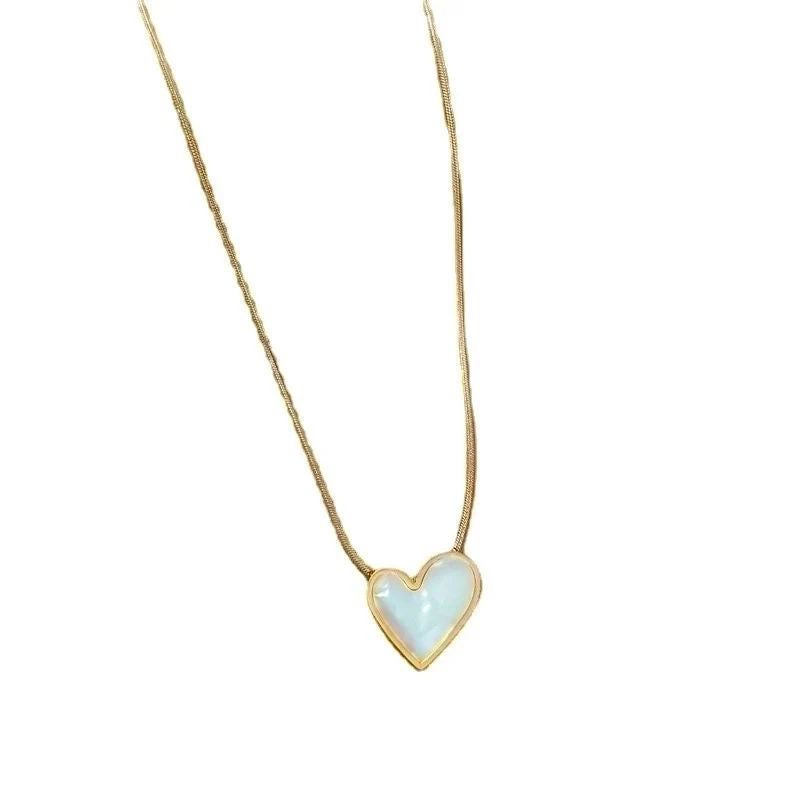 Shell Heart Charm pendant Necklace, 18K Gold Stainless Steel, minimalist gift for her