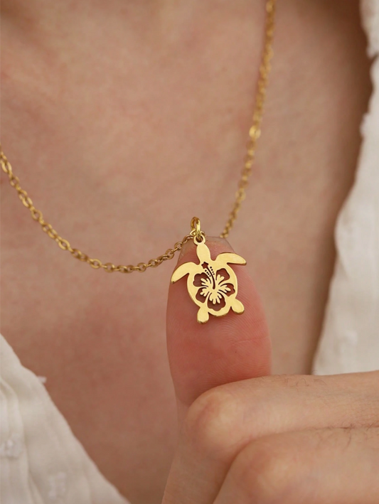 Cute turtle pendant necklace, Stainless Steel non-tarnish, minimalist gift