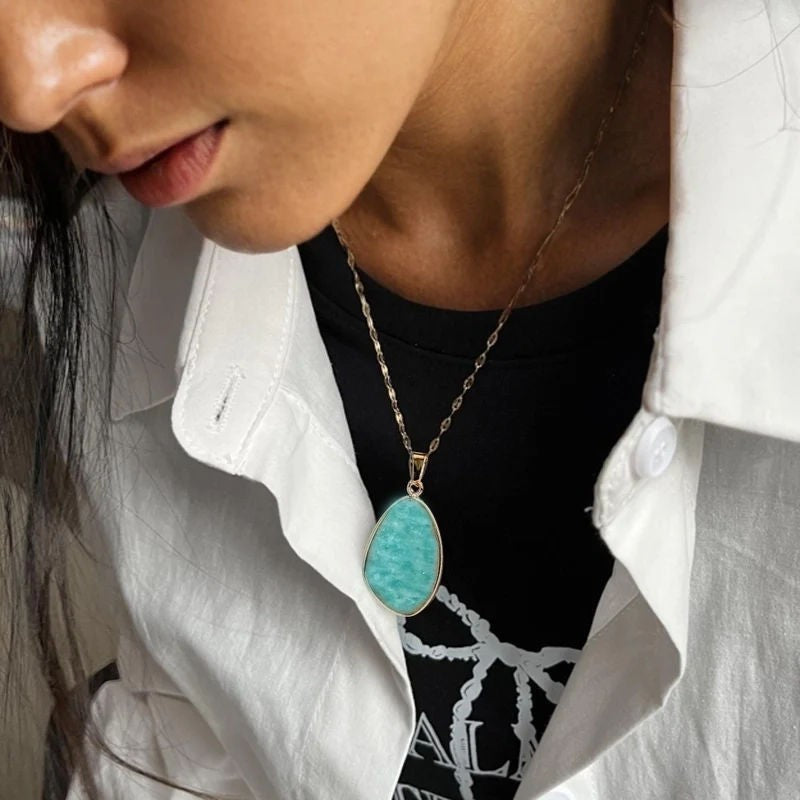 Beautiful amazonite teardrop pendant necklace in 18 Karat Gold plated stainless steel, beautiful, tarnish-resistant, hypoallergenic.