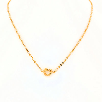 Love me Knot Pendant Necklace 18K Gold Plated