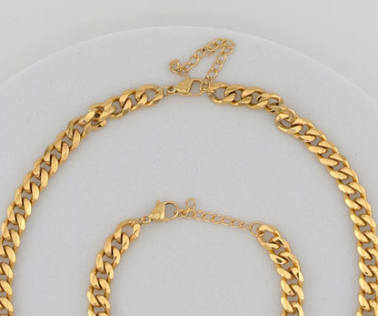 Ninky Designs Emerald-Cut Crystal Pendant Necklace and Bracelet Set 18K Gold Plated Stainless Steel closure