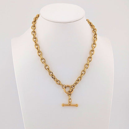 T Bar Necklace Chunky Chain Front Fastening Toggle Bar Necklace available in two lengths 40cm or 50cm