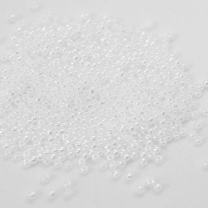 Toho Glass Seed Beads, 11/0 2.2mm,  #121 Ceylon Snowflake White Pearl, 7gm approx 730 beads, 0.7mm hole