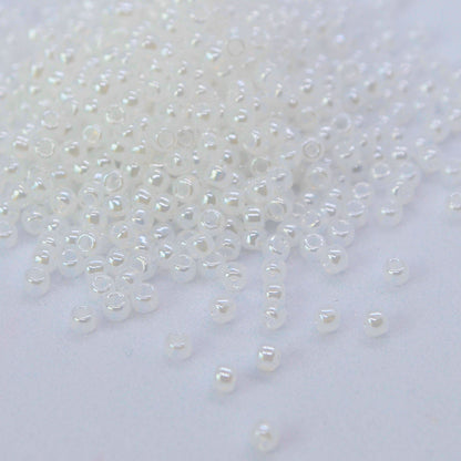 Toho Glass Seed Beads, 11/0 2.2mm,  #121 Ceylon Snowflake White Pearl, 7gm approx 730 beads, 0.7mm hole