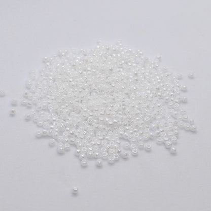 Toho Glass Seed Beads, 11/0 2.2mm,  #121 White Opaque Lustre Pearl, 7gm approx 730 beads, 0.7mm hole