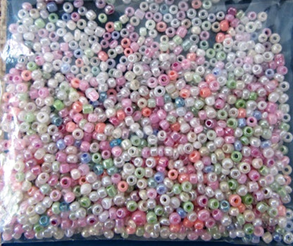 Glass Seed Beads Round Multi-coloured 10/0 1.8-2.5mm bag of 20gm 1-1.5mm hole